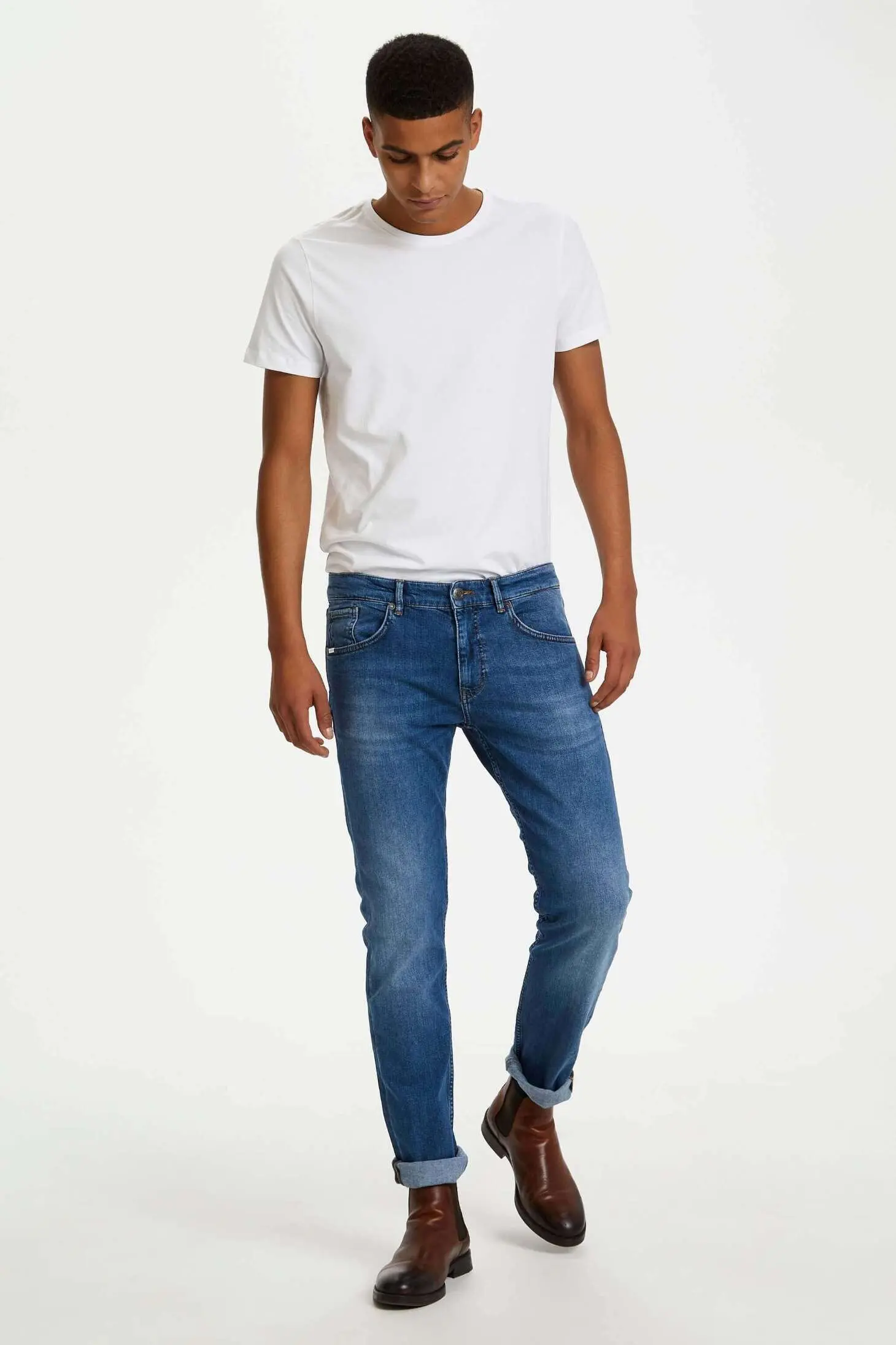 Джинсы slim fit мужские